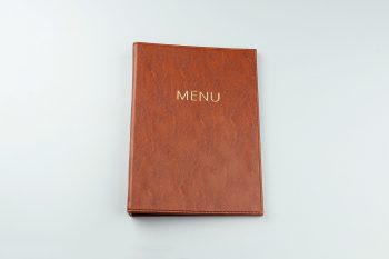 Buku Menu Binder A4 Cokelat tampak depan